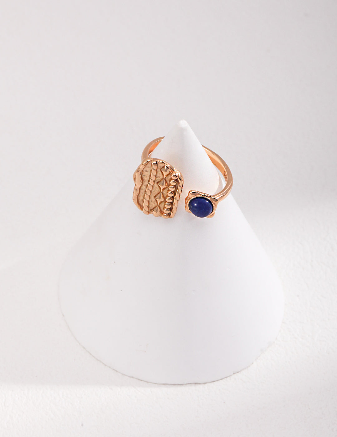 Oval Lapis Lazuli Ring