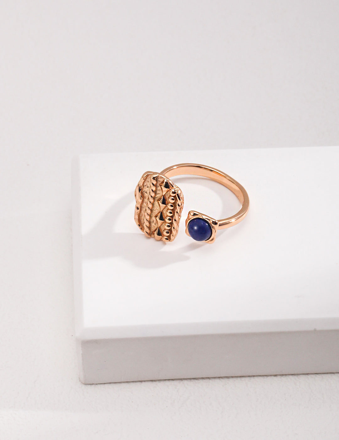 Oval Lapis Lazuli Ring